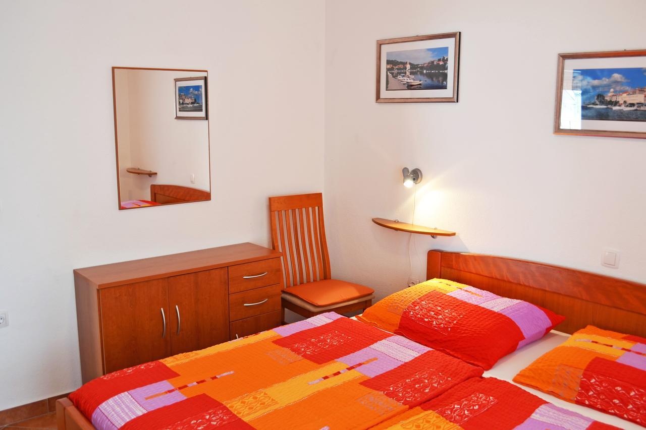 Apartments Milka Vodice Kültér fotó
